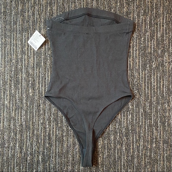 STRAPLESS BODYSUIT - Picture 2 of 4